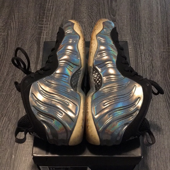 NIKE AIR FOAMPOSITE ONE HOLOGRAMS - Picture 3 of 8